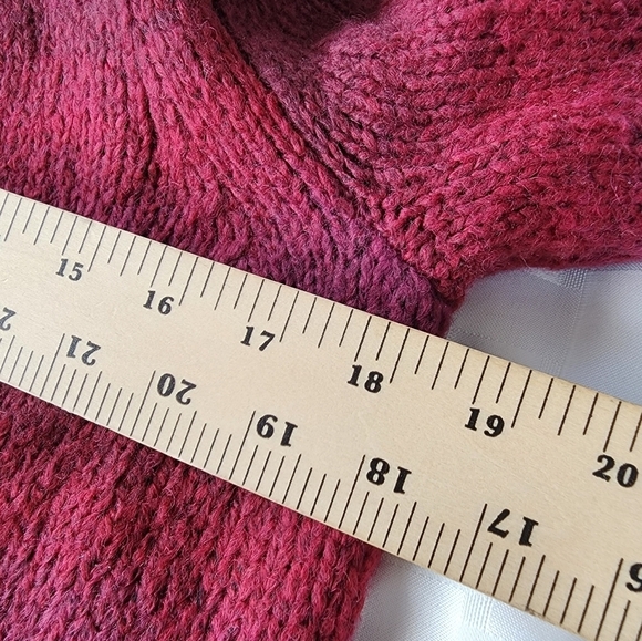 Eddie Bauer Ombre Crochet Open Front Burgundy Women's Sweater Size S - Picture 5 of 8